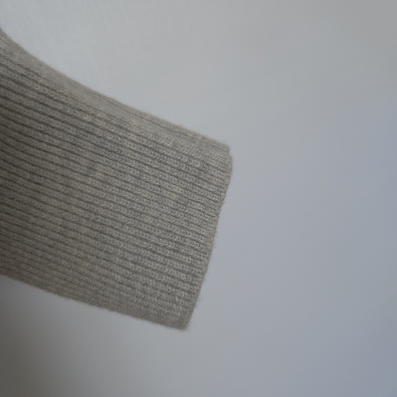 BABATON ARITZIA BESPOKE CARDIGAN WOMENS GRAY BUTTON DOWN (SMALL) - Picture 8 of 9